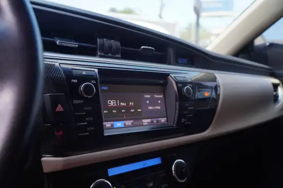 TOYOTA-COROLLA-2016