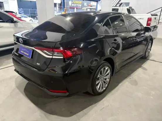 TOYOTA-COROLLA-2023