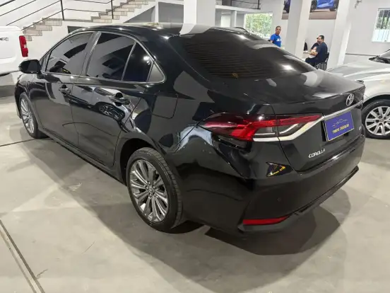 TOYOTA-COROLLA-2023