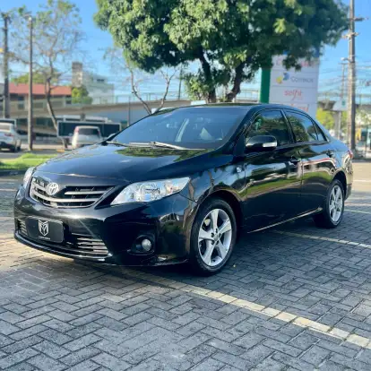 TOYOTA-COROLLA-2013