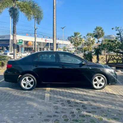 TOYOTA-COROLLA-2013