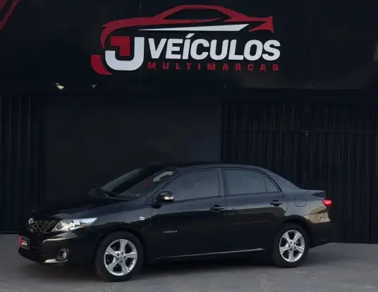TOYOTA-COROLLA-2011