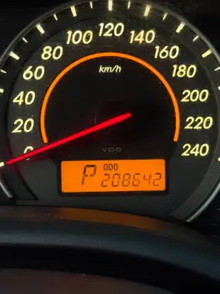 TOYOTA-COROLLA-2011