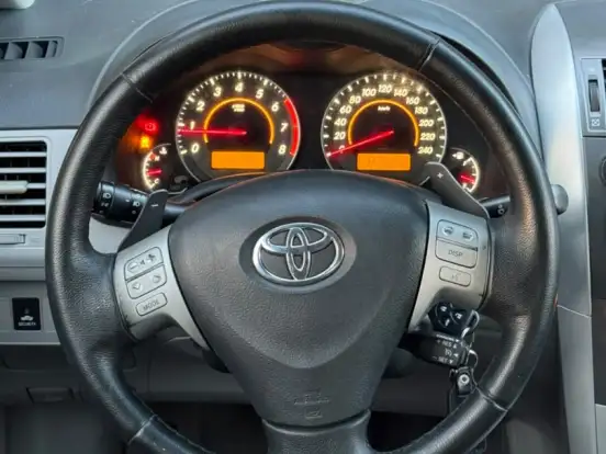 TOYOTA-COROLLA-2.0 XEI 16V FLEX 4P AUTOMÁTICO TOYOTA-COROLLA-2011