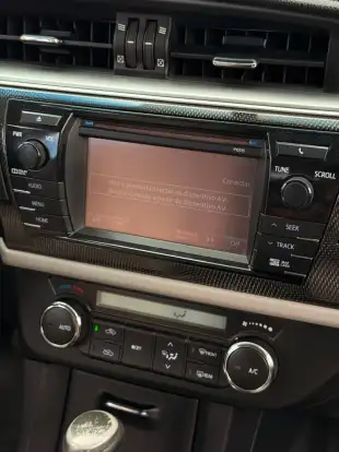 TOYOTA-COROLLA-2014