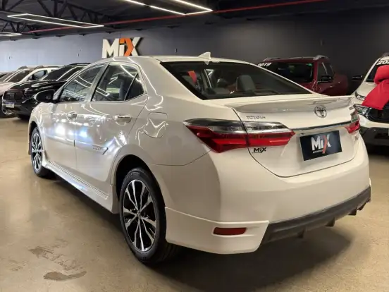 TOYOTA-COROLLA-2.0 XRS 16V FLEX 4P AUTOMÁTICO TOYOTA-COROLLA-2017
