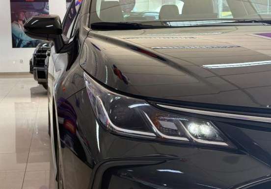 TOYOTA-COROLLA-2024