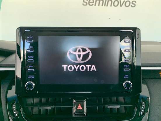 TOYOTA-COROLLA-2021