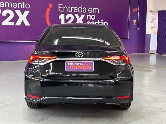 TOYOTA-COROLLA-2024