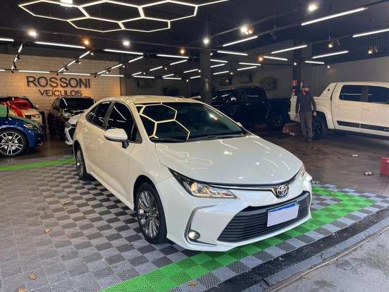 TOYOTA-COROLLA-2019