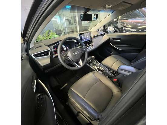 TOYOTA-COROLLA-2021