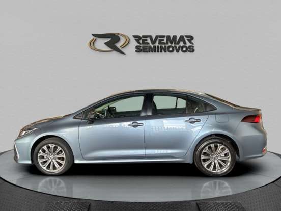 TOYOTA-COROLLA-2021