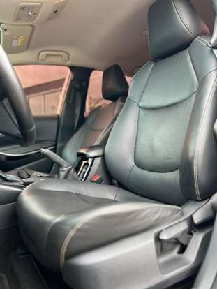 TOYOTA-COROLLA-2023