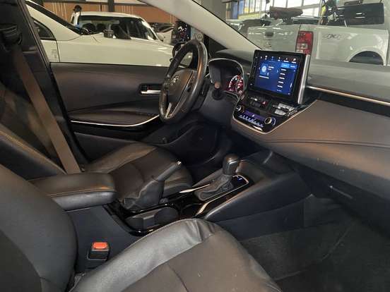 TOYOTA-COROLLA-2022