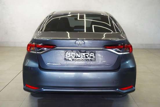 TOYOTA-COROLLA-2023