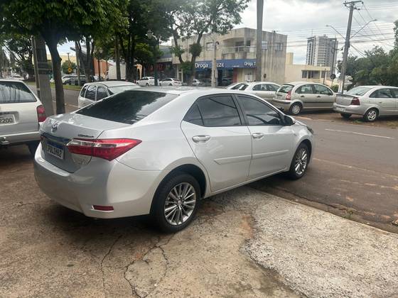 TOYOTA COROLLA 2.0 XEI 16V FLEX 4P AUTOMÁTICO