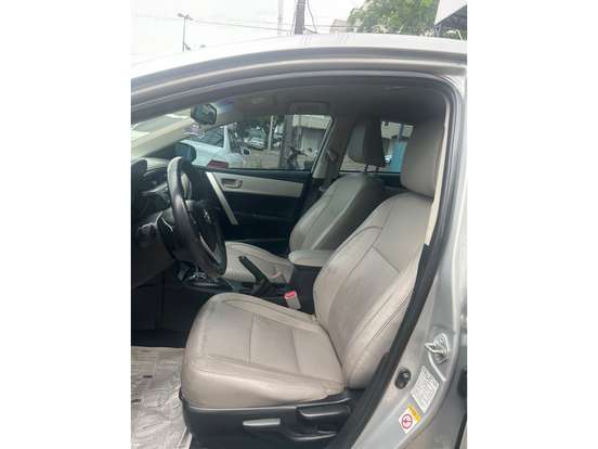 TOYOTA-COROLLA-2.0 XEI 16V FLEX 4P AUTOMÁTICO TOYOTA-COROLLA-2016