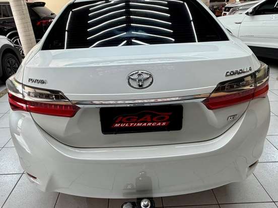 TOYOTA-COROLLA-2018