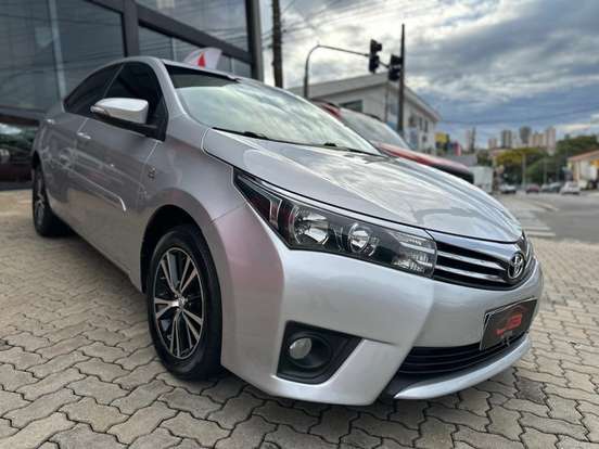 TOYOTA-COROLLA-2015