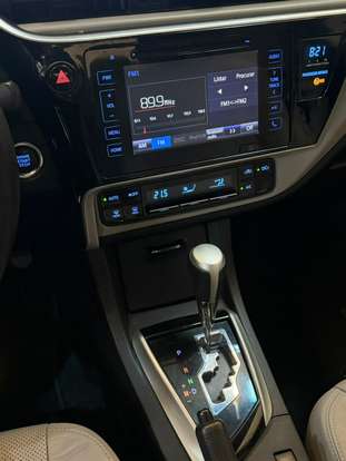 TOYOTA-COROLLA-2017