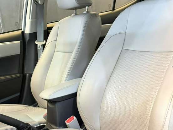 TOYOTA-COROLLA-2.0 XEI 16V FLEX 4P AUTOMÁTICO TOYOTA-COROLLA-2017