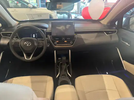 TOYOTA-COROLLA CROSS-2026