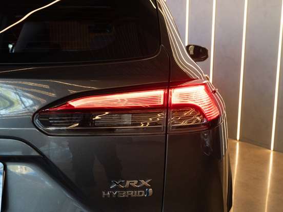 TOYOTA-COROLLA CROSS-2023