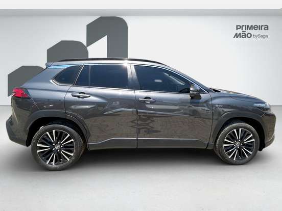 TOYOTA-COROLLA CROSS-2024