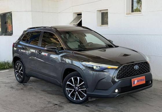 TOYOTA COROLLA CROSS 1.8 VVT-I HYBRID FLEX XRX CVT