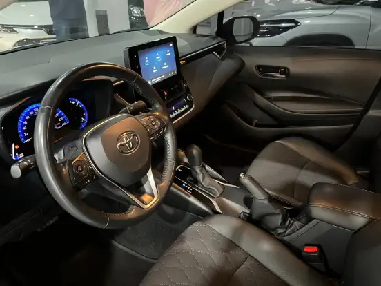 TOYOTA-COROLLA CROSS-2024