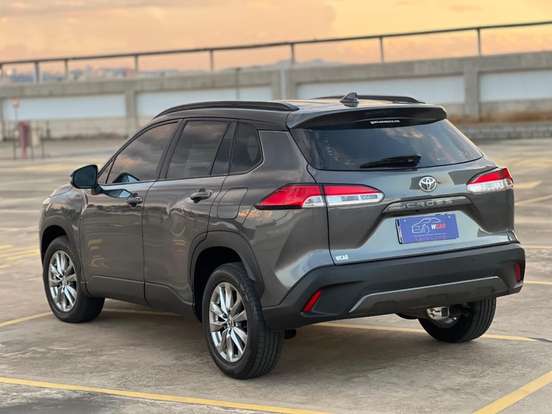 TOYOTA-COROLLA CROSS-2023