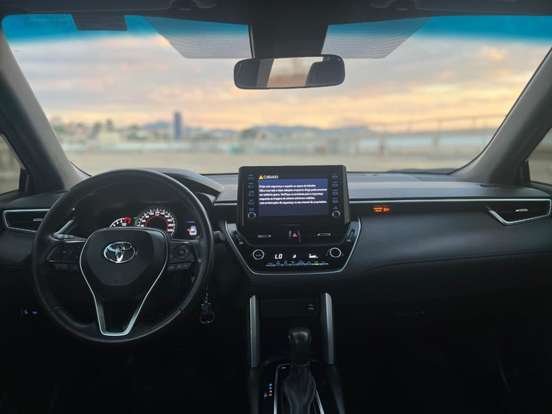 TOYOTA-COROLLA CROSS-2023
