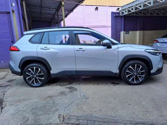 TOYOTA-COROLLA CROSS-2024