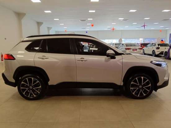 TOYOTA-COROLLA CROSS-2024