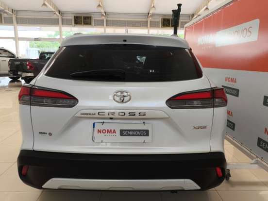 TOYOTA-COROLLA CROSS-2023