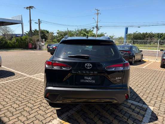TOYOTA-COROLLA CROSS-2024