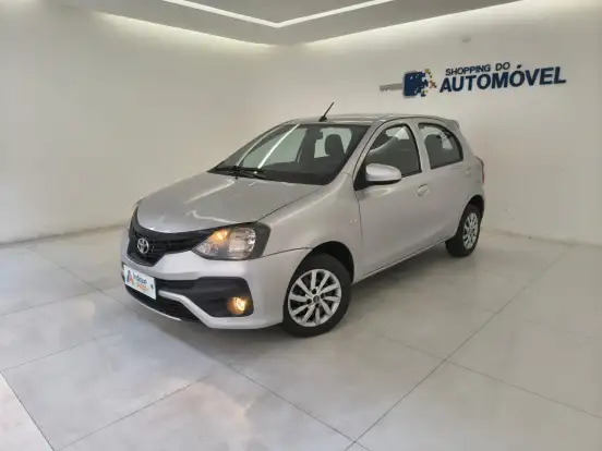 TOYOTA-ETIOS-2019