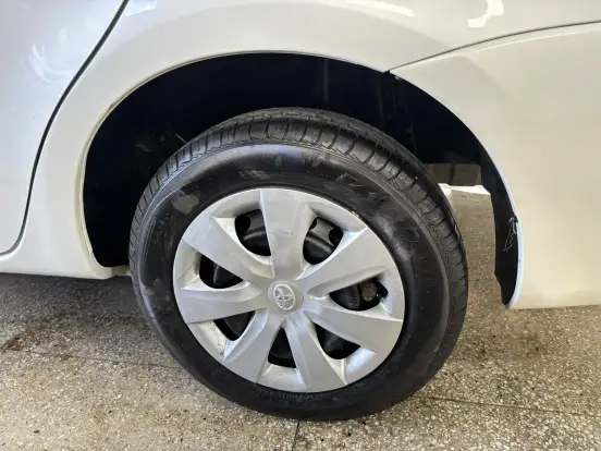 TOYOTA-ETIOS-2015