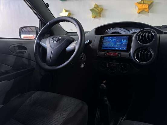 TOYOTA-ETIOS-1.3 16V FLEX 4P MANUAL TOYOTA-ETIOS-2013