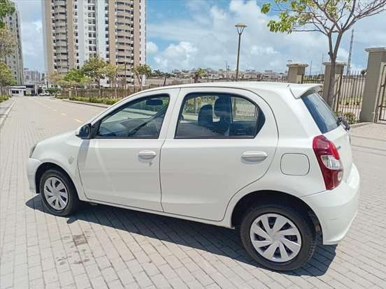 TOYOTA-ETIOS-1.3 X 16V FLEX 4P MANUAL TOYOTA-ETIOS-2019