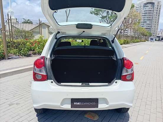 TOYOTA-ETIOS-1.3 X 16V FLEX 4P MANUAL TOYOTA-ETIOS-2019