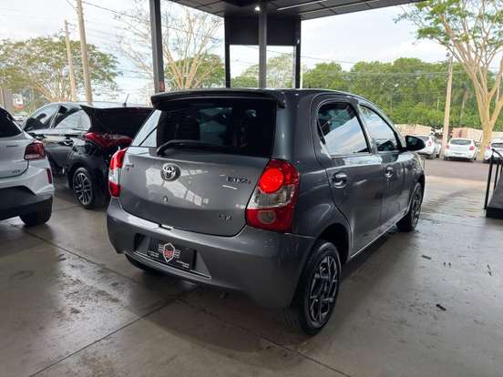 TOYOTA-ETIOS-1.3 X 16V FLEX 4P MANUAL TOYOTA-ETIOS-2015