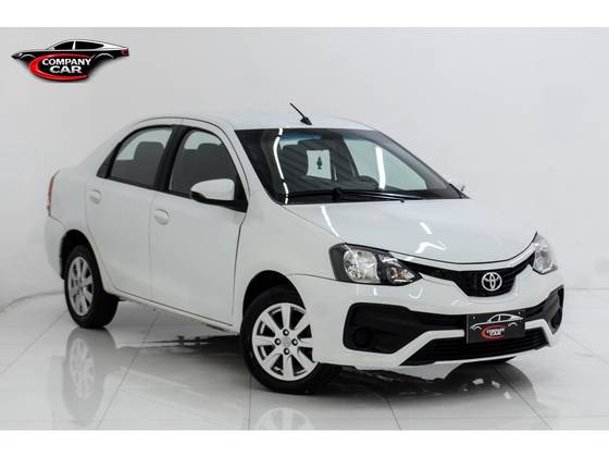 TOYOTA ETIOS 1.5 X PLUS SEDAN 16V FLEX 4P MANUAL