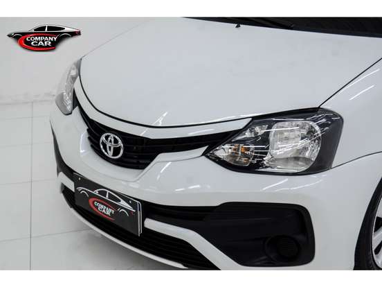 TOYOTA-ETIOS-1.5 X PLUS SEDAN 16V FLEX 4P MANUAL TOYOTA-ETIOS-2021
