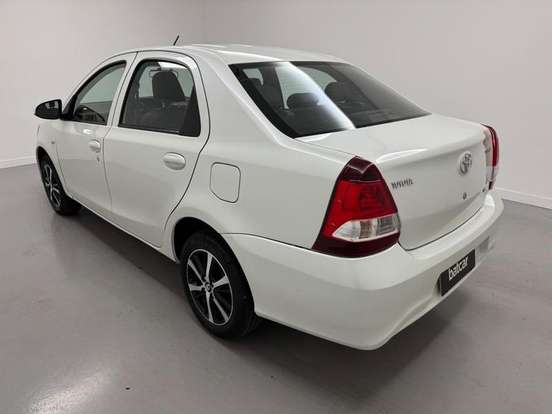 TOYOTA-ETIOS-1.5 X SEDAN 16V FLEX 4P AUTOMÁTICO TOYOTA-ETIOS-2019