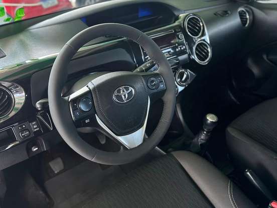 TOYOTA-ETIOS-1.5 X SEDAN 16V FLEX 4P MANUAL TOYOTA-ETIOS-2018
