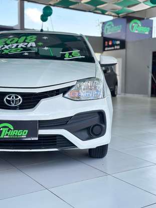 TOYOTA-ETIOS-2018