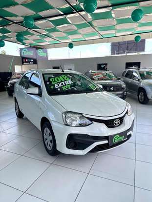 TOYOTA-ETIOS-2018