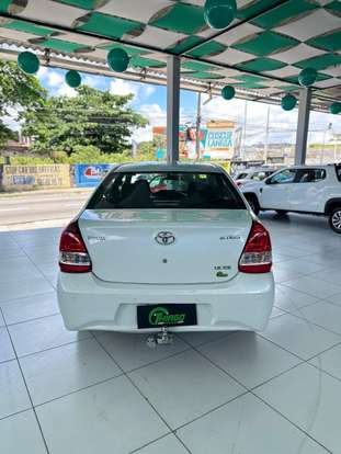 TOYOTA-ETIOS-2018