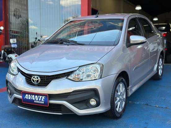 TOYOTA-ETIOS-1.5 XLS 16V FLEX 4P AUTOMÁTICO TOYOTA-ETIOS-2017